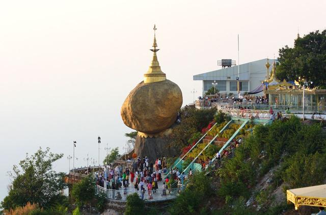 Kyaiktiyo Pagoda